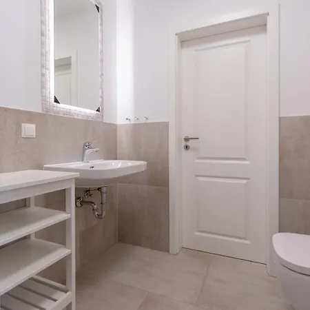 Haus Waldidyll, Strandklang شقة Sellin (Rugen)