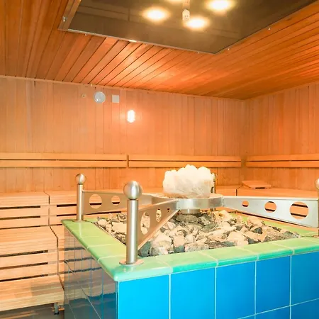 Haus Waldidyll, Strandklang - Bade- & Saunawelt Taeglich Inklusive 아파트 Sellin (Rugen)